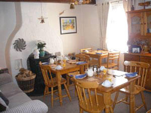 Breakfast room in Doolin Cottage